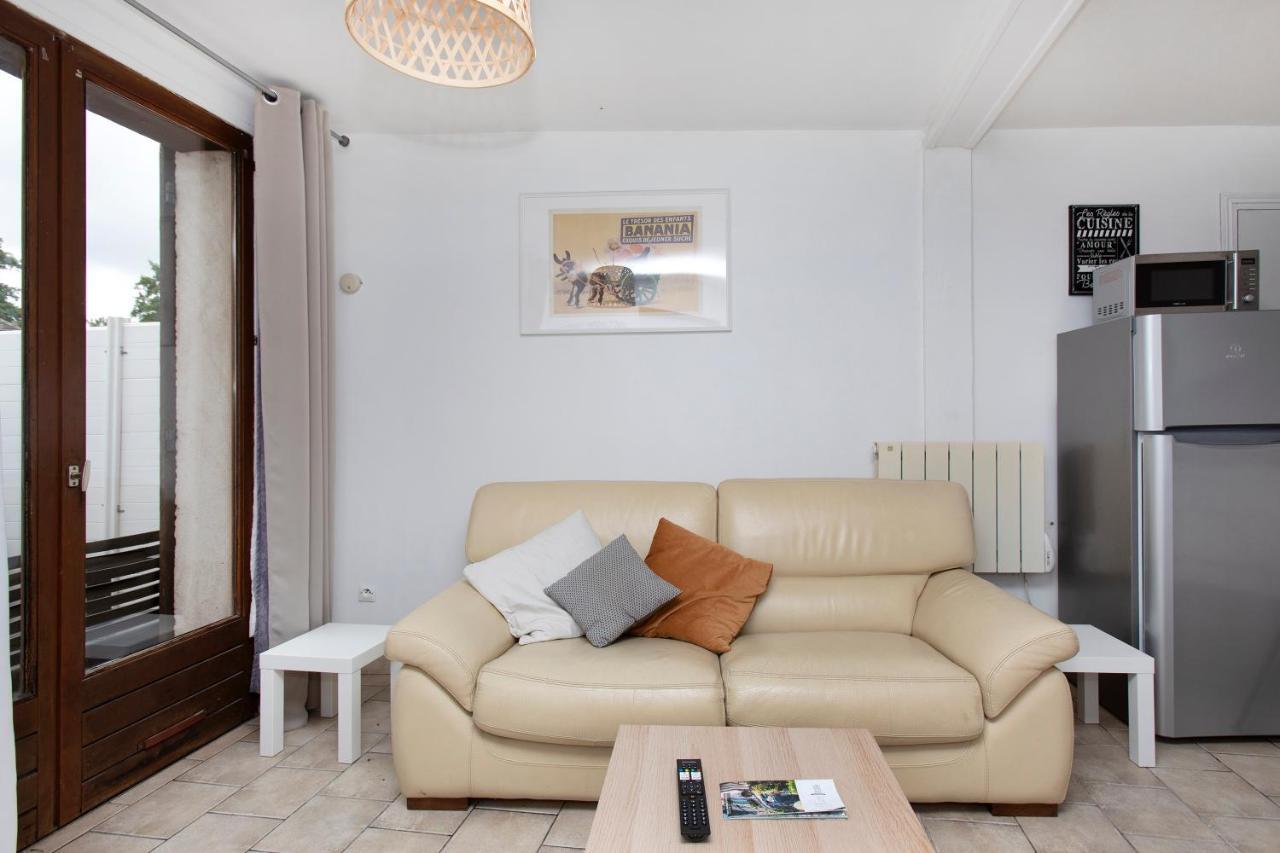 La Petite Terrasse - Appartement Spacieux Brionne Bagian luar foto